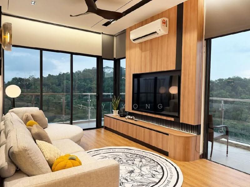 Kediaman Servis untuk Disewa di Hampton Height Damansara - Jay Yong - Living Room - PropertyGuru.com.my