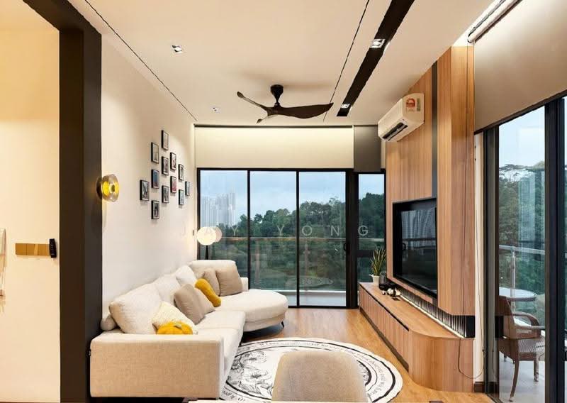 Kediaman Servis untuk Disewa di Hampton Height Damansara - Jay Yong - Living Room - PropertyGuru.com.my