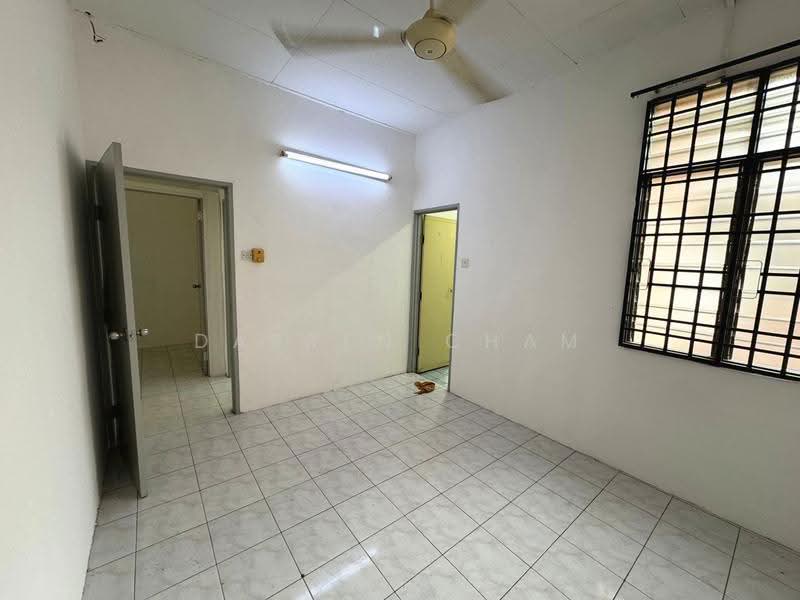 2-storey Terraced House for Sale in Bandar Tasek Mutiara (Simpang Ampat) - Darren Cham - Interior - PropertyGuru.com.my