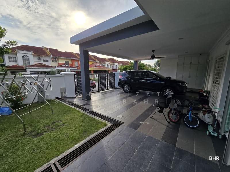 Rumah Teres 2-Tingkat untuk Dijual di Bandar Seri Putra (Bangi) - Mohd Aizat Saiful Bahri - Exterior - PropertyGuru.com.my