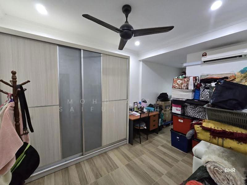 Rumah Teres 2-Tingkat untuk Dijual di Bandar Seri Putra (Bangi) - Mohd Aizat Saiful Bahri - Bedroom - PropertyGuru.com.my