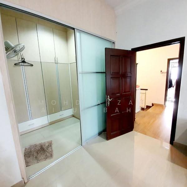 Rumah Berkembar untuk Dijual di Taman Impian Putra (Bangi) - Mohd Aizat Saiful Bahri - Interior - PropertyGuru.com.my