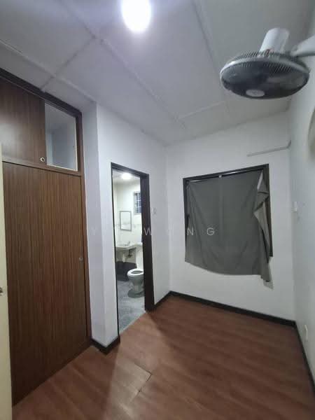 Rumah Teres untuk Dijual di TAMAN PUCHONG UTAMA (Puchong) - YT Wong - Interior - PropertyGuru.com.my