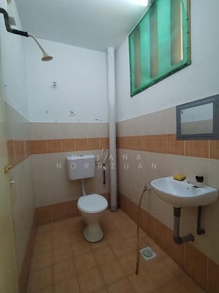 1.5-storey Terraced House for Sale in Seri Iskandar (Perak) - Diyana Norrzuan - PropertyGuru.com.my