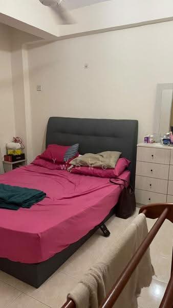 Pangsapuri untuk Dijual di Pangsapuri Carlina - Yvelle Wong - Bedroom - PropertyGuru.com.my