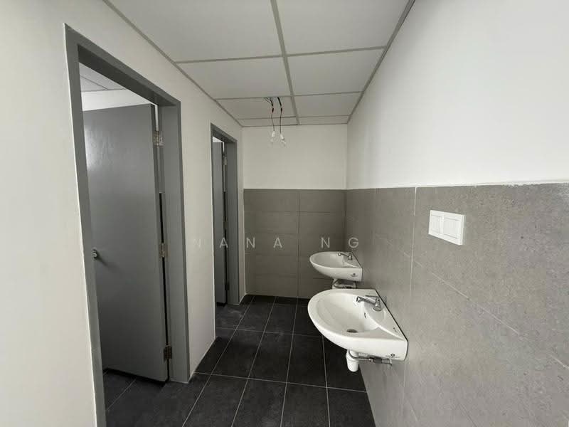 Shop / Office untuk Disewa di Austin Crest (Johor Bahru) - Nana Ng - Bathroom - PropertyGuru.com.my
