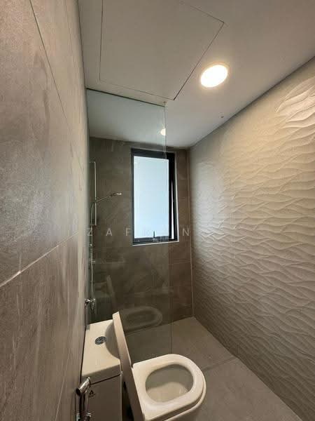Kediaman Servis untuk Disewa di Quinn Residence - Zafran . - Bathroom - PropertyGuru.com.my