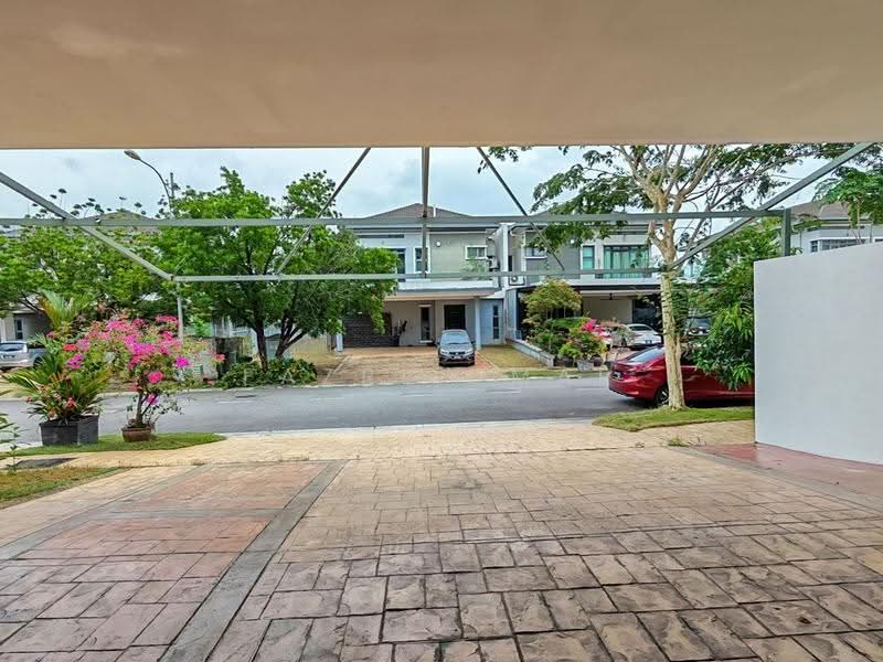 Rumah Berkembar untuk Dijual di Bandar Baru Bangi (Selangor) - Fazri Omar - Exterior - PropertyGuru.com.my