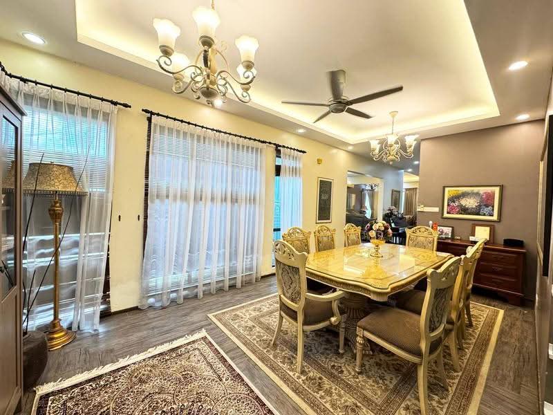 Rumah Berkembar untuk Dijual di Cahaya Spk (Shah Alam) - Riza Ahmad - Dining Room - PropertyGuru.com.my