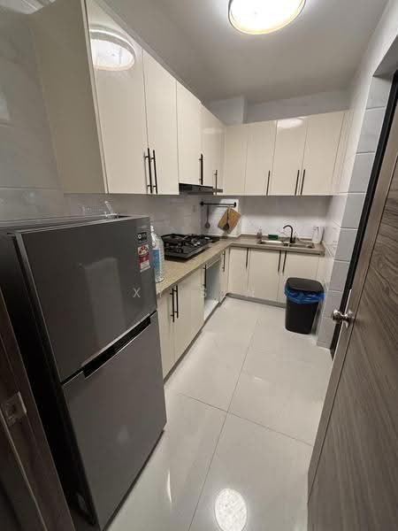 Condominium for Rent at Cerulean Bay @ Forest City - XY Sen - Kitchen - PropertyGuru.com.my