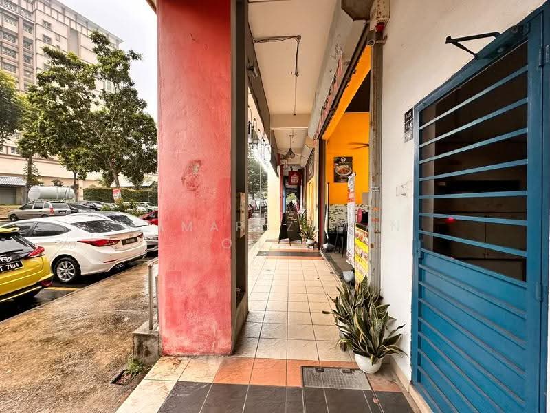 Shop / Office untuk Dijual di Seksyen 7 (Shah Alam) - Kamaruzaman Omar - Exterior - PropertyGuru.com.my