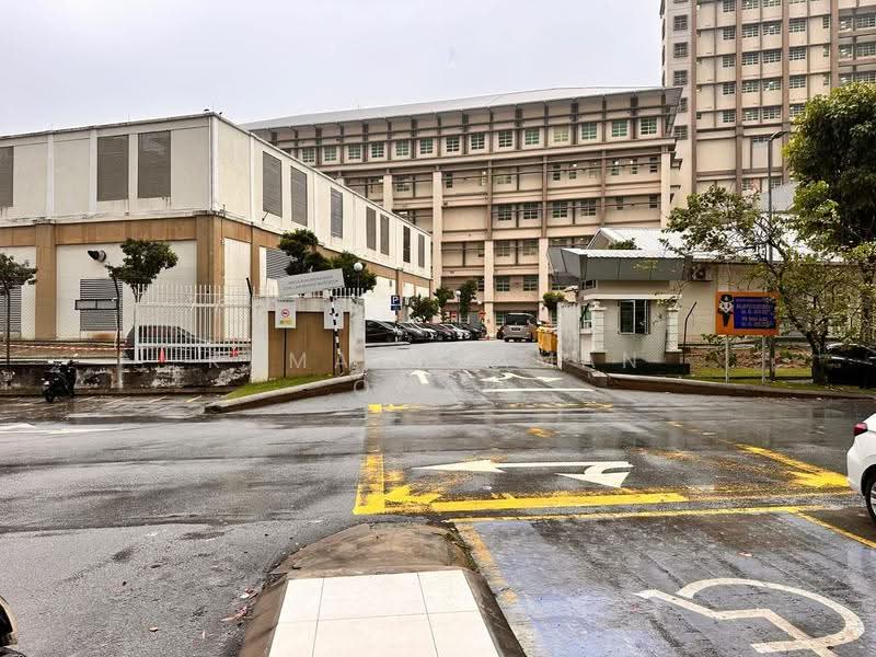 Shop / Office untuk Dijual di Seksyen 7 (Shah Alam) - Kamaruzaman Omar - Exterior - PropertyGuru.com.my