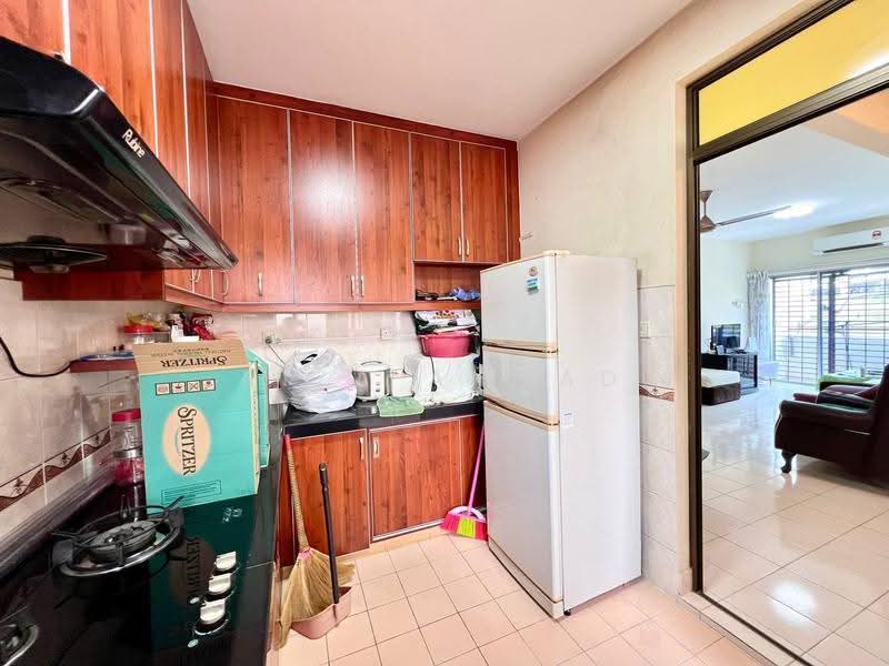 Kondominium untuk Disewa di Casa Puteri Condominium - Riza Ahmad - Kitchen - PropertyGuru.com.my