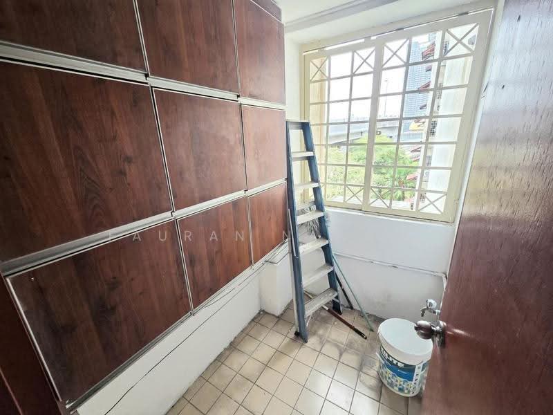 Pangsapuri untuk Dijual di Ixora Apartments - Fauran Nawawi - PropertyGuru.com.my