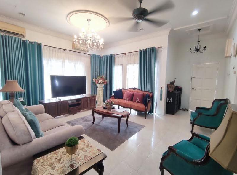 Bungalow House untuk Dijual di Bandar Bukit Mahkota (Bangi) - Azli Ibrahim - Living Room - PropertyGuru.com.my