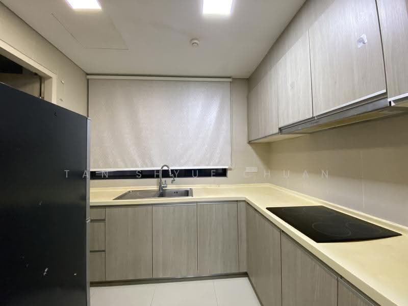 Kediaman Servis untuk Dijual di Aragreens - Tan Shyue Chuan - Kitchen - PropertyGuru.com.my