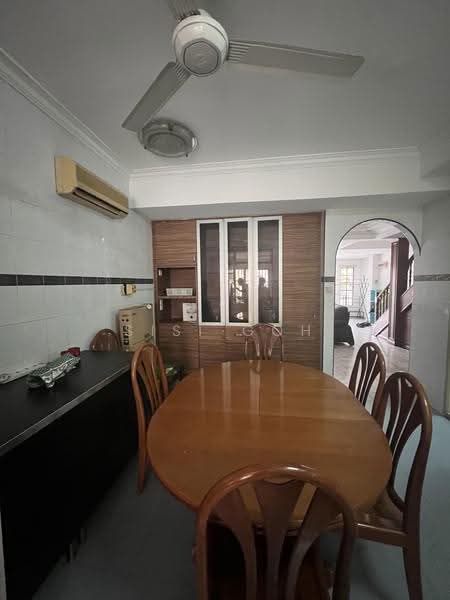 Rumah Teres 2-Tingkat untuk Disewa di Taman Ibukota (Setapak) - Sisi Goh - Dining Room - PropertyGuru.com.my