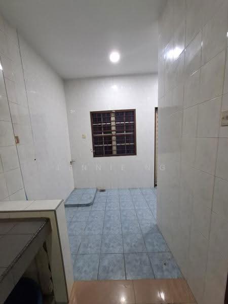 Rumah Teres untuk Dijual di TAMAN PUCHONG UTAMA (Puchong) - Jennie Ng - PropertyGuru.com.my
