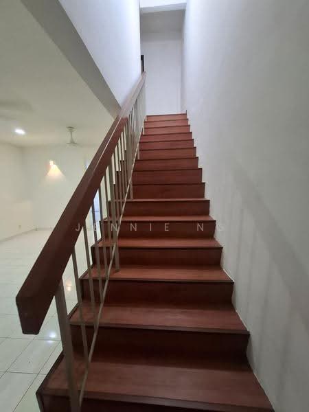 Rumah Teres untuk Dijual di TAMAN PUCHONG UTAMA (Puchong) - Jennie Ng - PropertyGuru.com.my