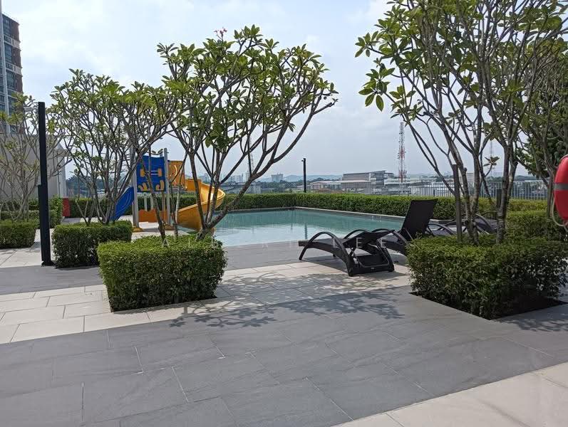 Service Residence for Rent at SouthPlace Residences @ Tropicana Metropark - Albert Lee - Pool - PropertyGuru.com.my