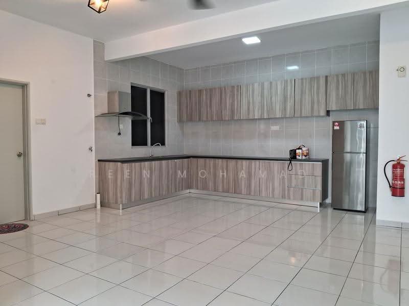 Kondominium untuk Disewa di Residensi Adelia - Reen Mohamad - Kitchen - PropertyGuru.com.my