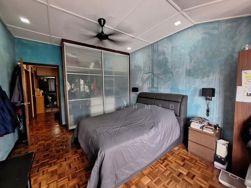 Rumah Teres 2-Tingkat untuk Dijual di Usj 2 (Subang Jaya) - Riza Ahmad - Bedroom - PropertyGuru.com.my