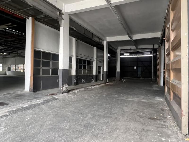 Factory for Rent in Seksyen 16 (Shah Alam) - Ciana Lim - Interior - PropertyGuru.com.my