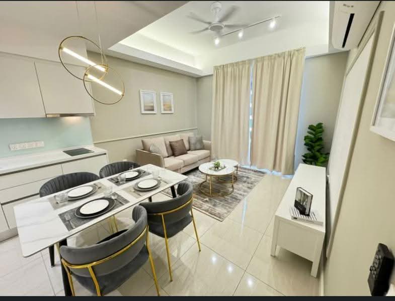 Kediaman Servis untuk Disewa di Seasons Garden Residences - Sisi Goh - Living Room - PropertyGuru.com.my