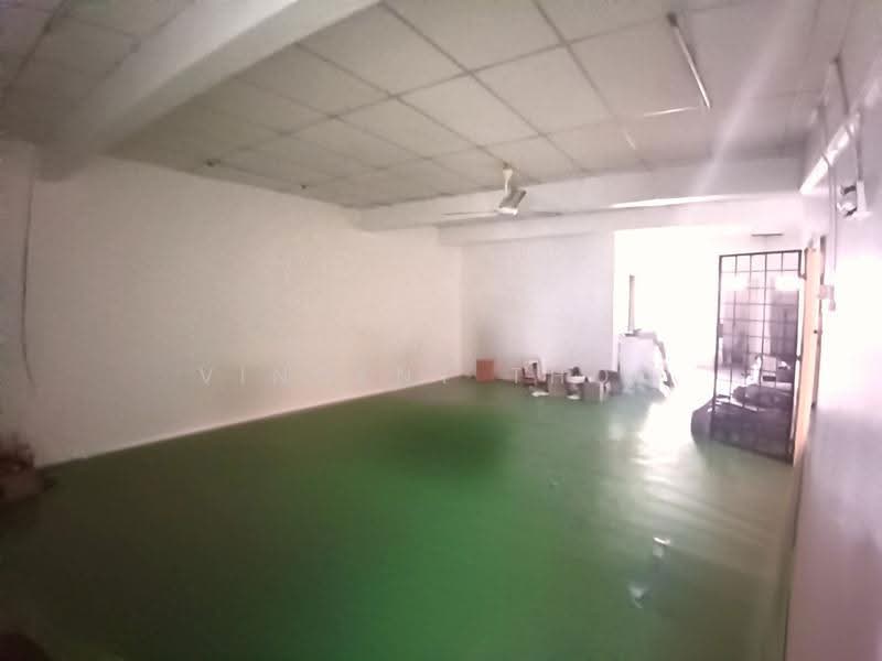 Shop for Sale in Seri Iskandar (Perak) - Vincent Thoo - Interior - PropertyGuru.com.my