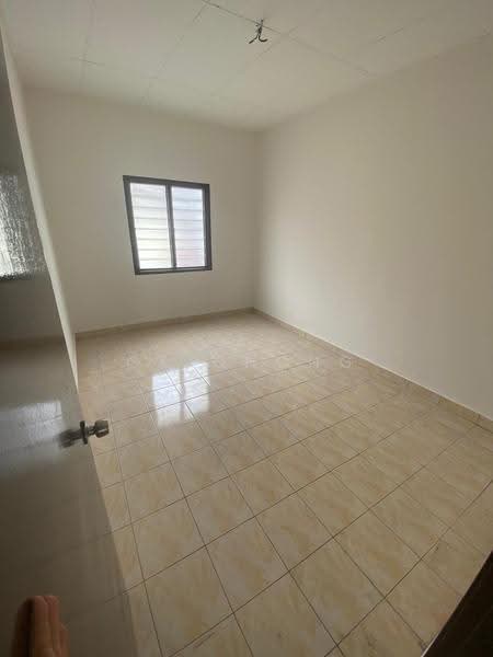 2-storey Terraced House for Rent in Shah Alam (Selangor) - CK Chong - Bedroom - PropertyGuru.com.my