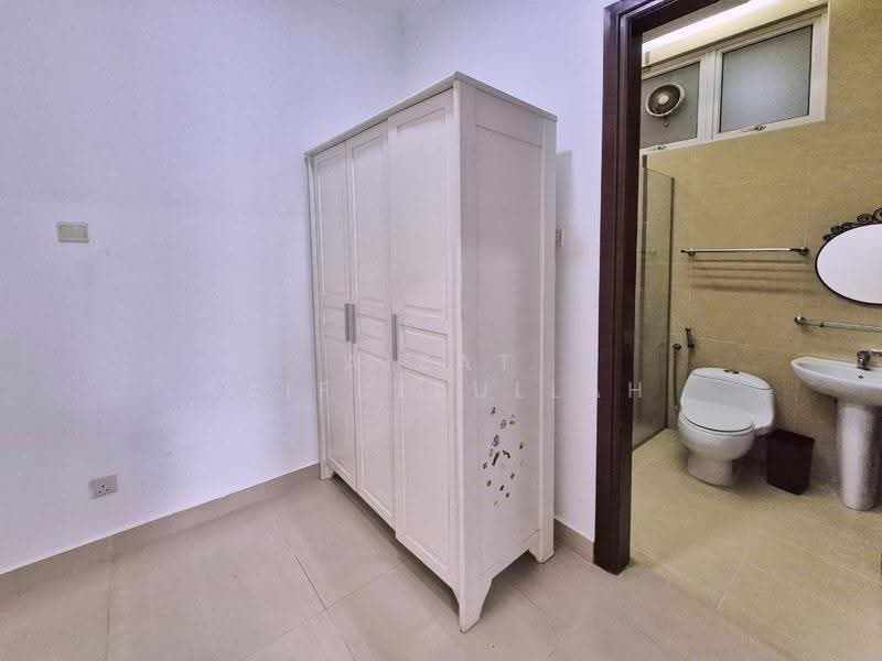 Rumah Berkembar untuk Disewa di Saujana (Selangor) - Aizat Saifulrullah - Bathroom - PropertyGuru.com.my