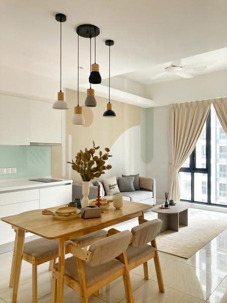Kediaman Servis untuk Disewa di The Sentral Suites - Yen Cheah - Living Room - PropertyGuru.com.my