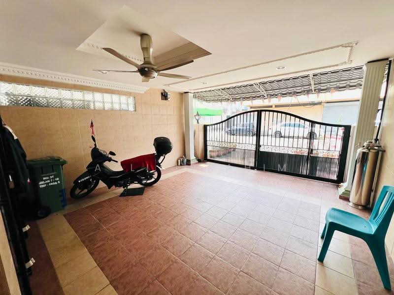 Rumah Teres 2-Tingkat untuk Dijual di Gombak (Kuala Lumpur) - Azli Ibrahim - Exterior - PropertyGuru.com.my