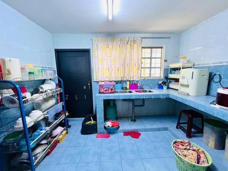 Rumah Teres 2-Tingkat untuk Dijual di Gombak (Kuala Lumpur) - Azli Ibrahim - Kitchen - PropertyGuru.com.my