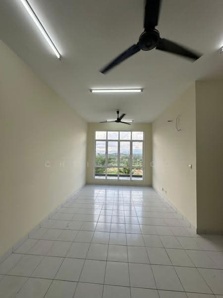 Pangsapuri untuk Disewa di Residensi Bandar Bukit Mahkota (PR1MA @ Bandar Bukit Mahkota) - Chris Choo - Living Room - PropertyGuru.com.my