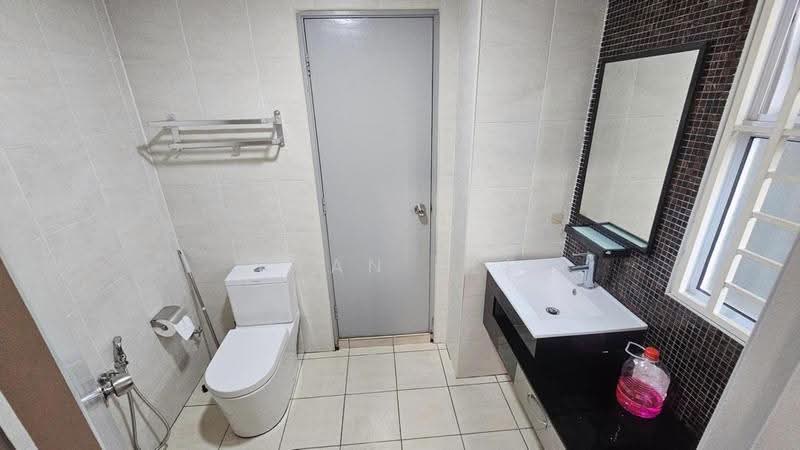 Condominium for Rent at Villa Orkid - Ryan Tee - Bathroom - PropertyGuru.com.my