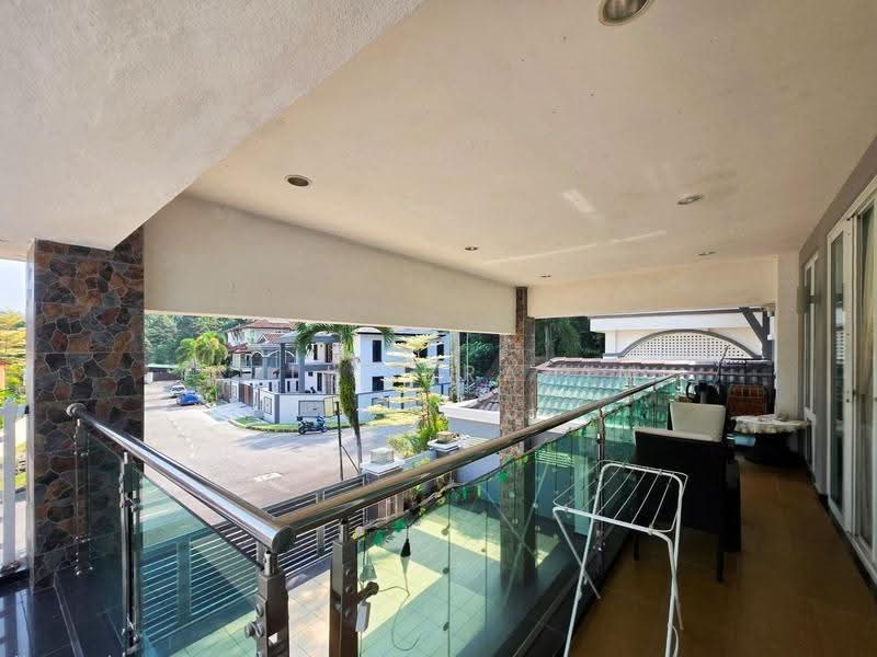 Rumah Berkembar untuk Dijual di Taman Andaman Ukay (Ulu Kelang) - Azli Ibrahim - Balcony - PropertyGuru.com.my