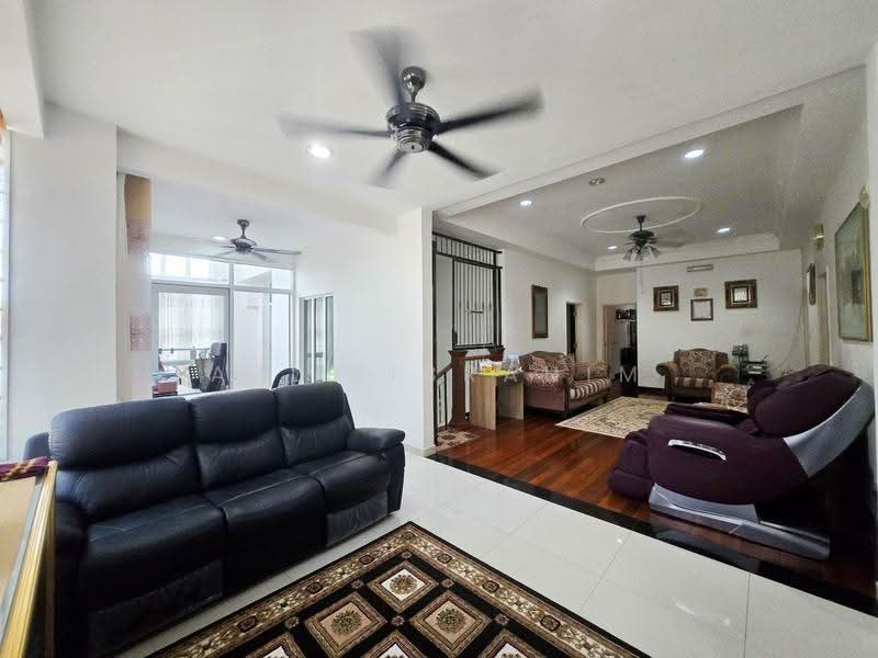 Rumah Berkembar untuk Dijual di Taman Andaman Ukay (Ulu Kelang) - Azli Ibrahim - Living Room - PropertyGuru.com.my