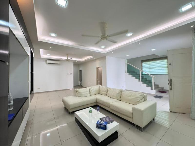 Bungalow House untuk Disewa di Paya Rumput (Melaka) - Joanne How - Living Room - PropertyGuru.com.my