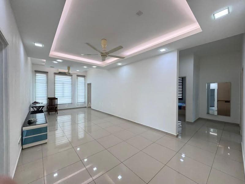 Bungalow House untuk Disewa di Paya Rumput (Melaka) - Joanne How - Living Room - PropertyGuru.com.my