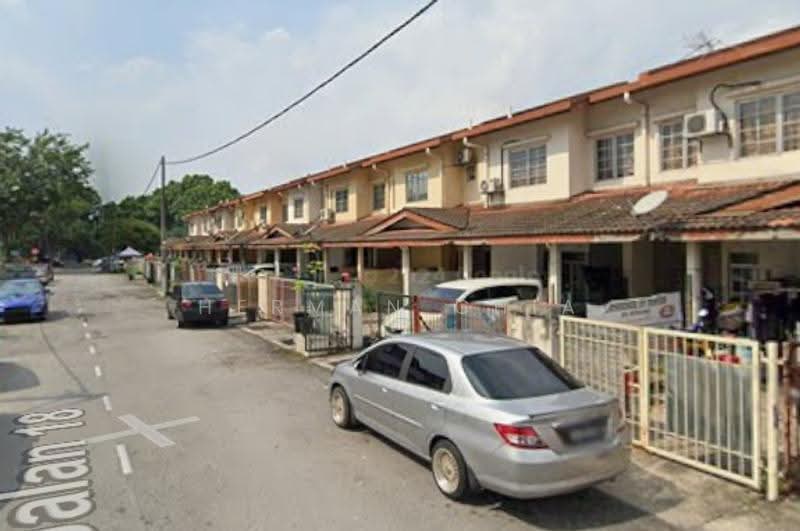 Rumah Bandar untuk Dijual di Taman Sri Serdang (Seri Kembangan) - Herman Chia - Exterior - PropertyGuru.com.my