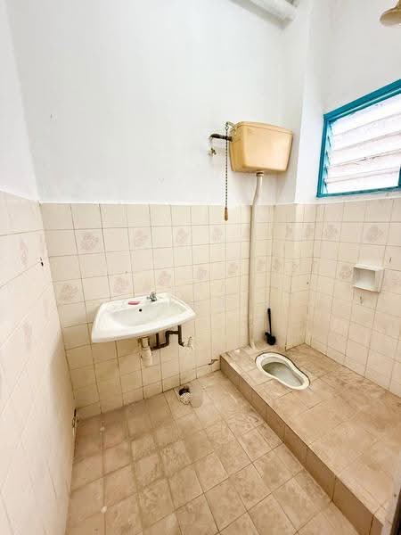 2-storey Terraced House for Sale in Puchong (Selangor) - Akmal Zakaria - PropertyGuru.com.my