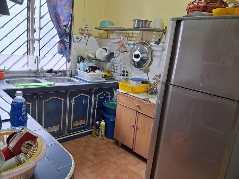 1-storey Terraced House for Sale in Taman Daya (Johor Bahru) - Chris Koh - Kitchen - PropertyGuru.com.my