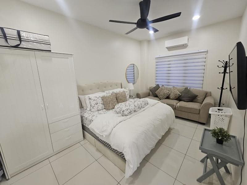 Rumah Teres 2-Tingkat untuk Dijual di Alam Sari (Bangi) - Azli Ibrahim - Bedroom - PropertyGuru.com.my