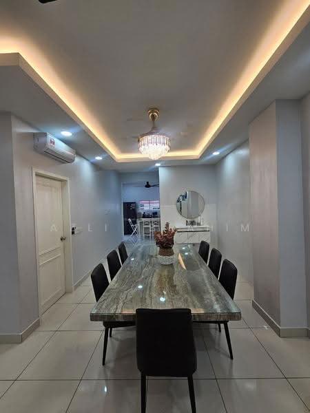 Rumah Teres 2-Tingkat untuk Dijual di Alam Sari (Bangi) - Azli Ibrahim - Dining Room - PropertyGuru.com.my