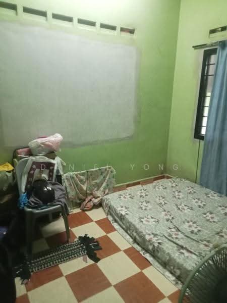 Semi-Detached House for Sale in Ulu Tiram (Johor) - Daniel Yong - Bedroom - PropertyGuru.com.my