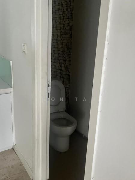 Office for Rent in Taman Tun Dr Ismail (Kuala Lumpur) - Leon Tan - Bathroom - PropertyGuru.com.my