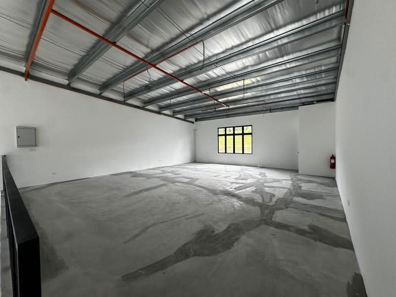 Factory for Rent in Bandar Indahpura (Kulai) - Sausa Lee - Interior - PropertyGuru.com.my