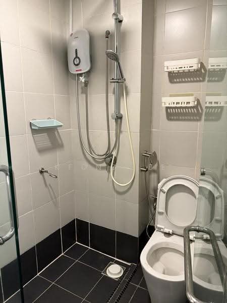 Service Residence for Rent at Centrestage Designer Suite - Kfong Lee - PropertyGuru.com.my