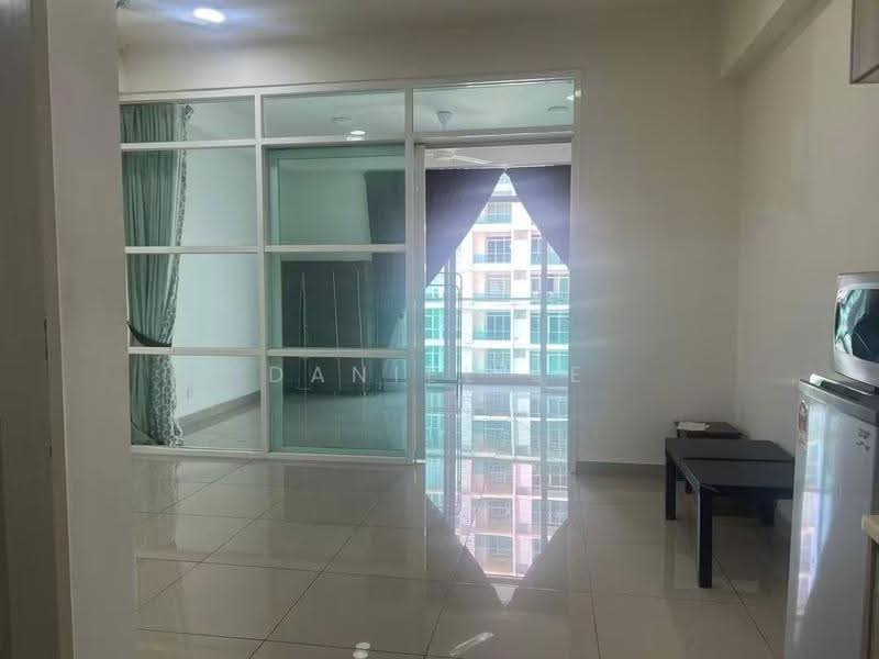 Kondominium untuk Disewa di Mutiara Ville - Daniel Je - Living Room - PropertyGuru.com.my